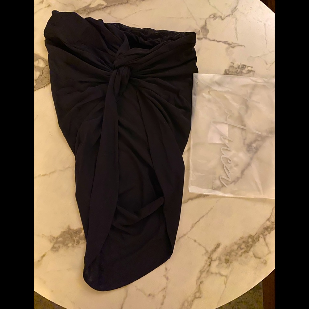 Toluca Freya - Onyx Sheer
